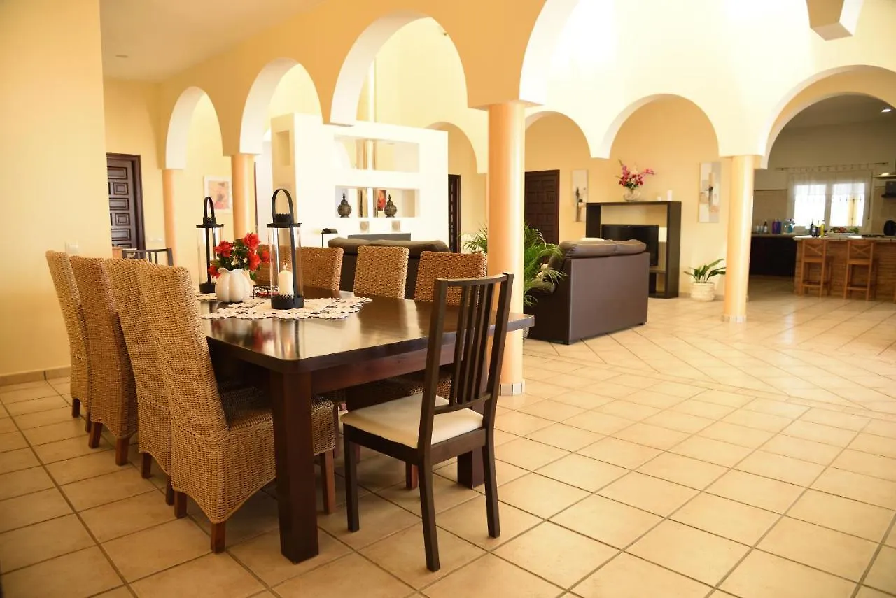 Chalet Bella Vista Lora del Rio Holiday home